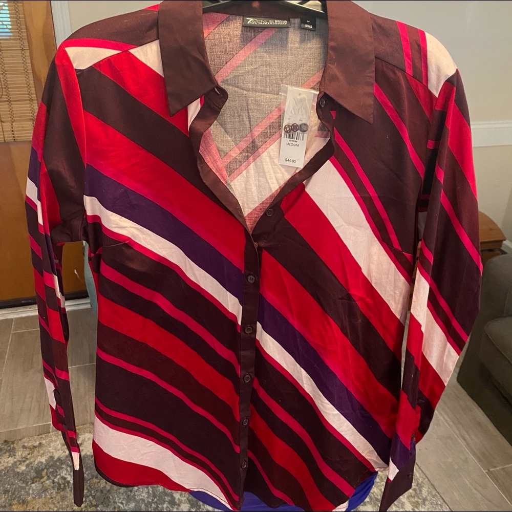7th Ave for NY&Co long sleeve fitted button up top